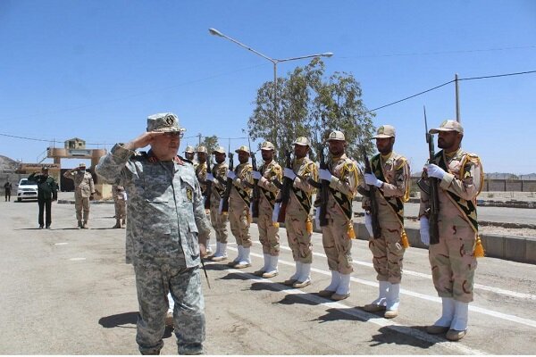 سپاه حضرت ولی عصر خوزستان از سربازان نمونه خود تجلیل کرد 1 سپاه حضرت ولی عصر خوزستان از سربازان نمونه خود تجلیل کرد