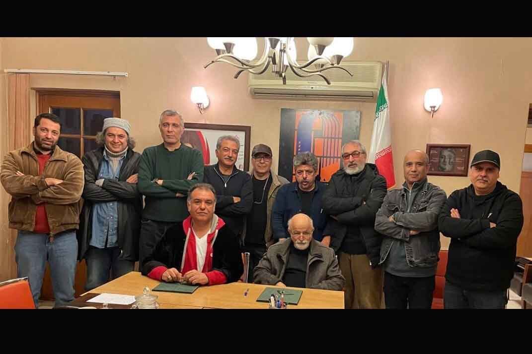 امضای یک تفاهمنامه سینمایی در راستای امنیت شغلی 2 امضای یک تفاهمنامه سینمایی در راستای امنیت شغلی