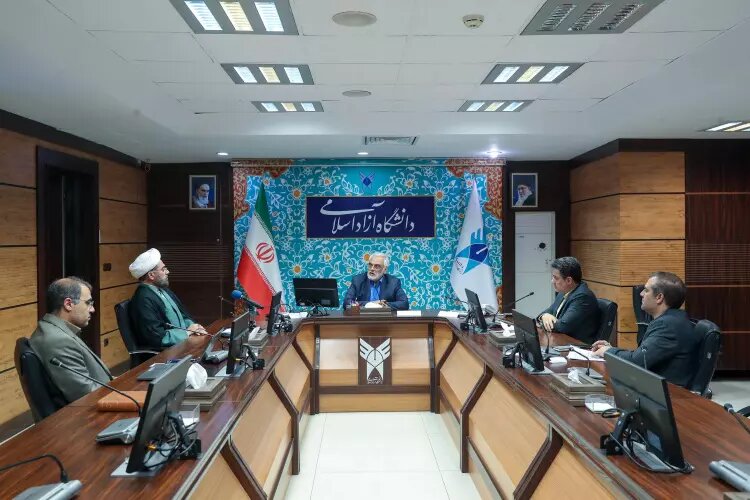 آغاز طرح مشابهتیابی پایاننامهها در دانشگاه آزاد با همکاری مرکز نور 1 آغاز طرح مشابهتیابی پایاننامهها در دانشگاه آزاد با همکاری مرکز نور