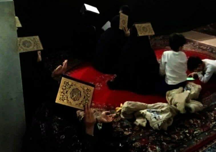 مراسم شب قدر در قروه برگزار شد 1 مراسم شب قدر در قروه برگزار شد