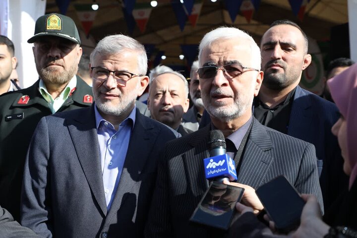 وزیر کشور البرز را ترک کرد 4 وزیر کشور البرز را ترک کرد