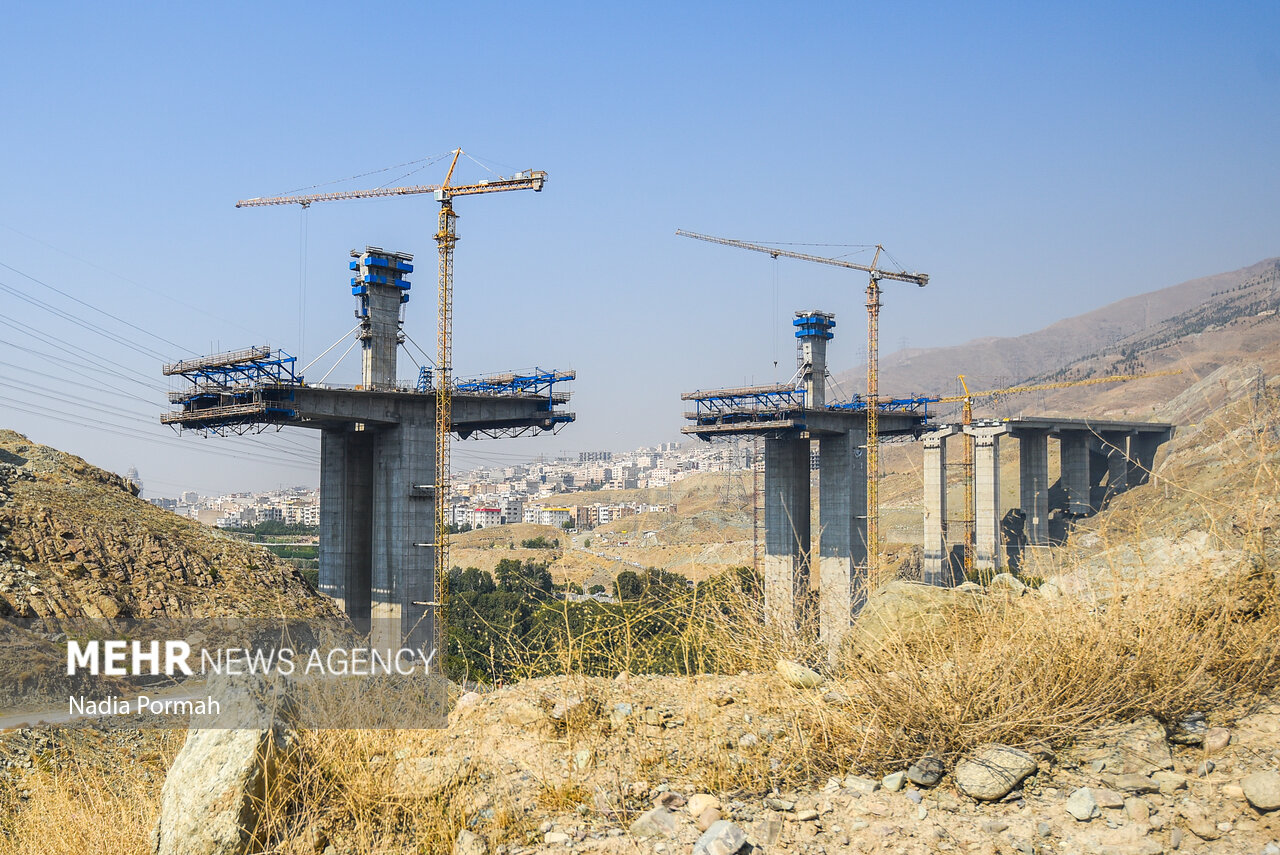 پل B1 در البرز یکی از خاص ترین پل های خاورمیانه 1 پل B1 در البرز یکی از خاص ترین پل های خاورمیانه