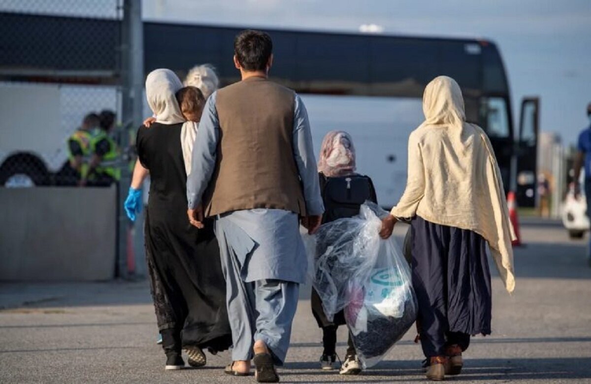 ۴۵۰ تبعه خارجی در مهدیشهر جمع آوری و به اردوگاه منتقل شدند 1 ۴۵۰ تبعه خارجی در مهدیشهر جمع آوری و به اردوگاه منتقل شدند