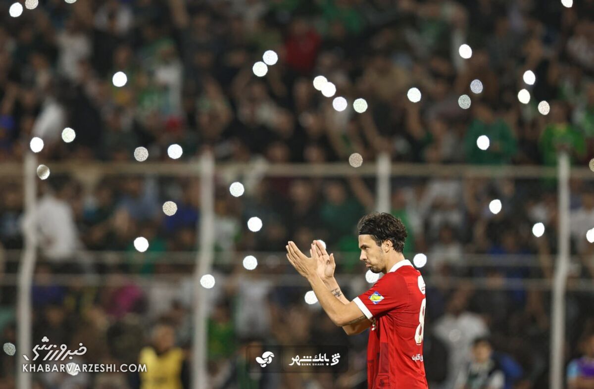 داستان مصدومیت مارکو باکیچ/ چرا هافبک پرسپولیس بازی با تراکتور و استقلال را از دست داد؟ 1 داستان مصدومیت مارکو باکیچ/ چرا هافبک پرسپولیس بازی با تراکتور و استقلال را از دست داد؟