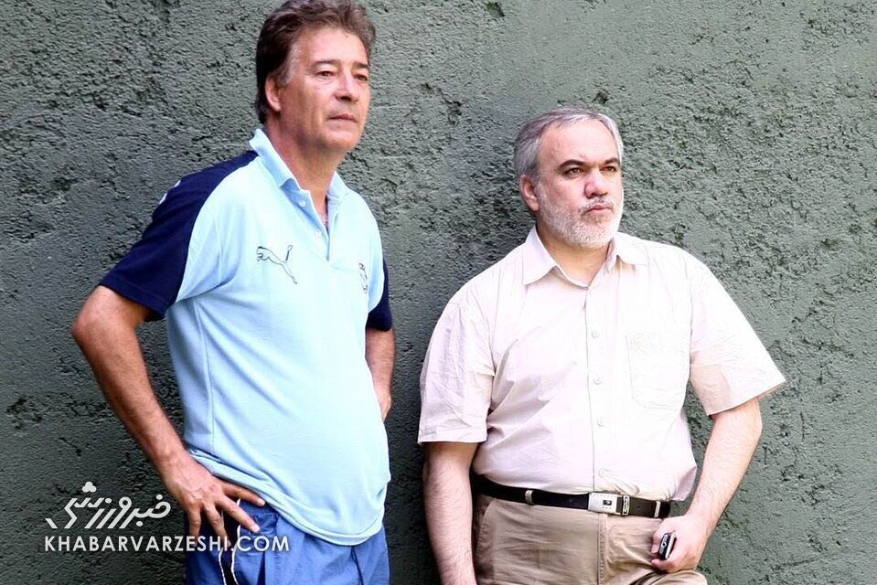 خبرورزشیگردی| حجازی: ۳ بازیکن کمکاری میکنند و باید اخراج شوند/ این استقلال شکست میخورد 1 خبرورزشیگردی| حجازی: ۳ بازیکن کمکاری میکنند و باید اخراج شوند/ این استقلال شکست میخورد